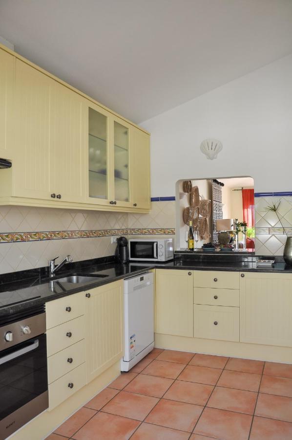 Casa Silwa - Chic 2Br Townhouse Duplex, 5Min To Beach & Pool Ferragudo  Esterno foto