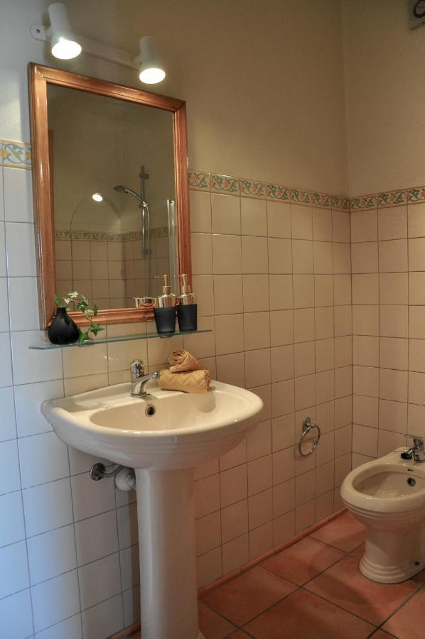 Casa Silwa - Chic 2Br Townhouse Duplex, 5Min To Beach & Pool Ferragudo  Esterno foto